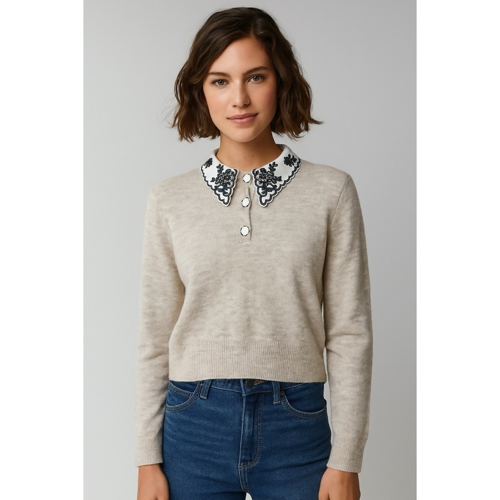 NWOT Heartloom Embroidered Lace Peter Pan Statement Collar Soft Cropped Sweater 